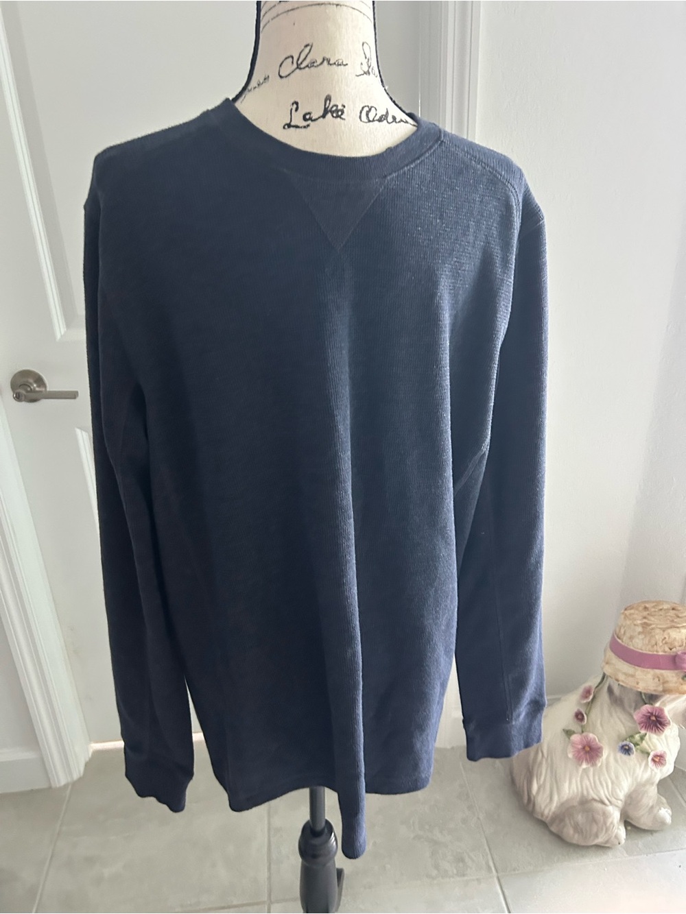Eddie Bauer Men's Navy Crewneck Sweater - Classic Long Sleeve Tall Large - Picture 1 of 3